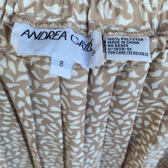 Vintage Andrea Gayle tan & cream, stylish fringe & pleated skirt & jacket set! - Picture 8 of 8